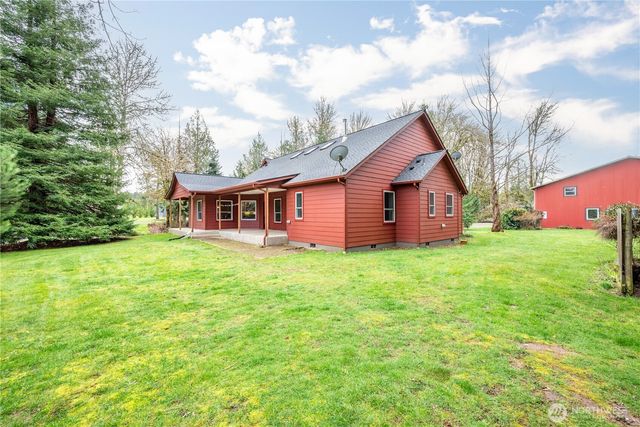 180 Trinity Drive, Castle Rock, WA 98611