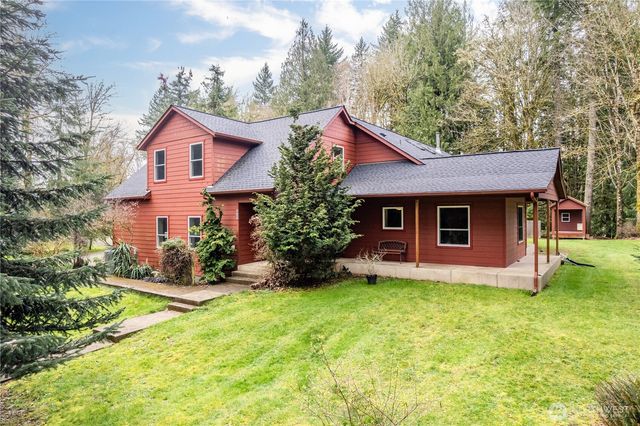 180 Trinity Drive, Castle Rock, WA 98611