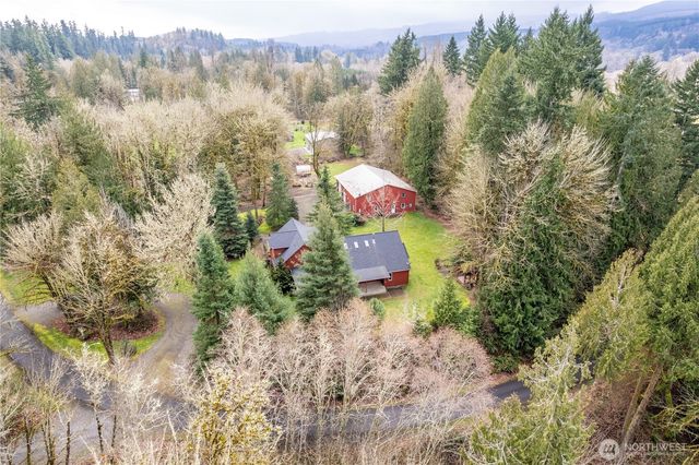 180 Trinity Drive, Castle Rock, WA 98611