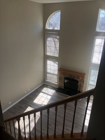 2343 County Farm Lane, Schaumburg, IL 60194