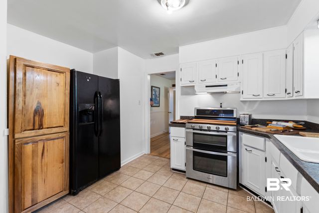 5609 Diane Drive, Mobile, AL 36618