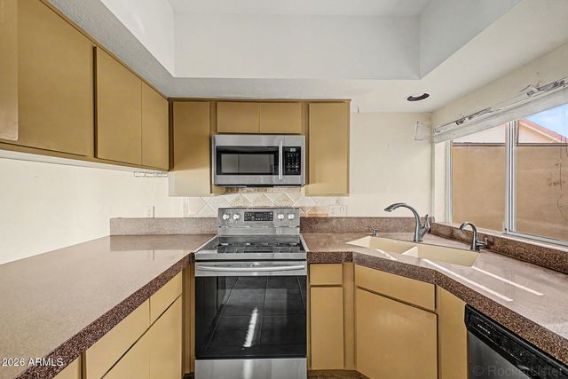 25235 S DRIFTER Drive, Sun Lakes, AZ 85248