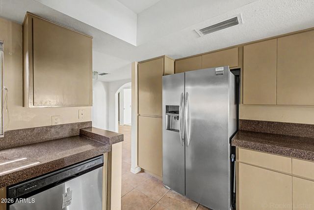 25235 S DRIFTER Drive, Sun Lakes, AZ 85248