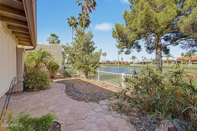 25235 S DRIFTER Drive, Sun Lakes, AZ 85248