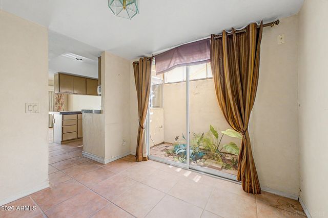 25235 S DRIFTER Drive, Sun Lakes, AZ 85248