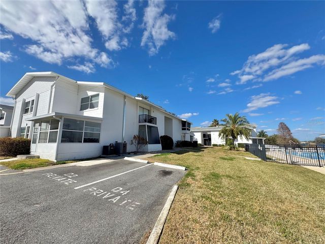 1550 11TH STREET NE D4, Winter Haven, FL 33881