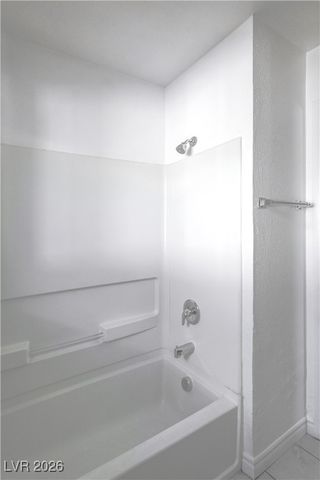 212 Orland Street 28, Las Vegas, NV 89107