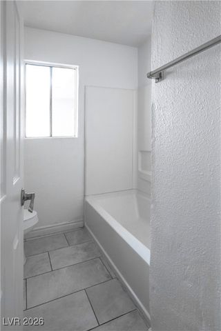 212 Orland Street 28, Las Vegas, NV 89107