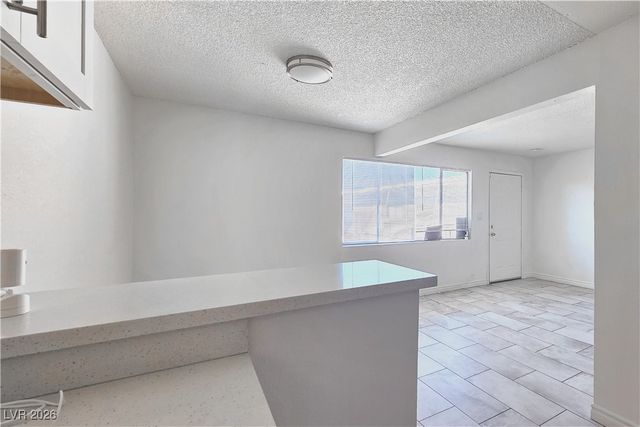 212 Orland Street 28, Las Vegas, NV 89107