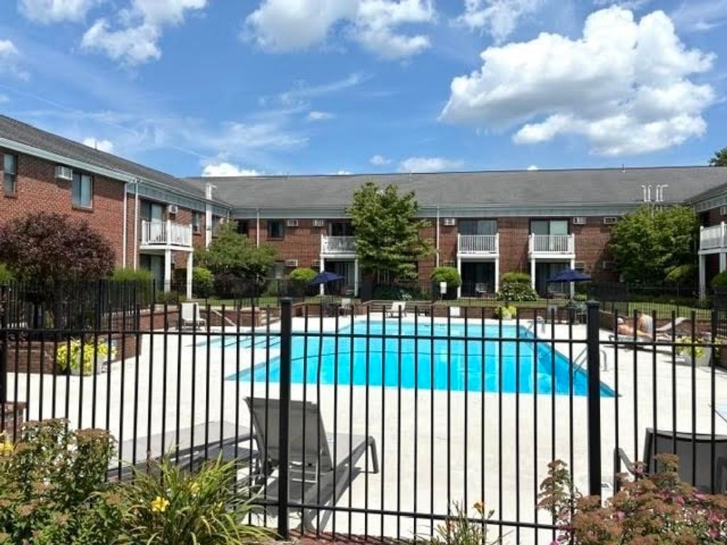 760 Farm Road 209, Marlborough, MA 01450