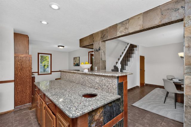 6201 Winona Avenue, Des Moines, IA 50312