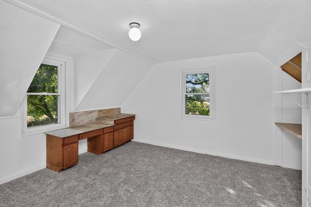 6201 Winona Avenue, Des Moines, IA 50312