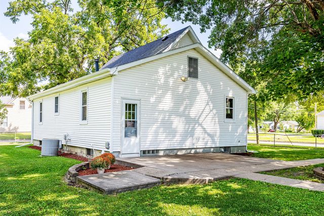6201 Winona Avenue, Des Moines, IA 50312