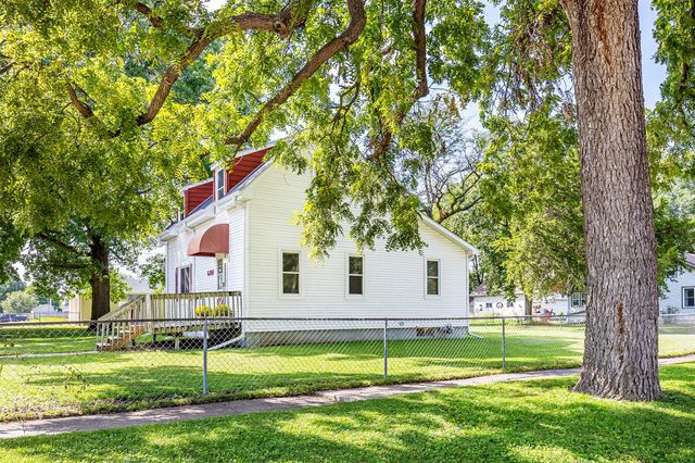 6201 Winona Avenue, Des Moines, IA 50312