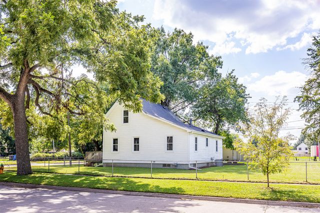 6201 Winona Avenue, Des Moines, IA 50312