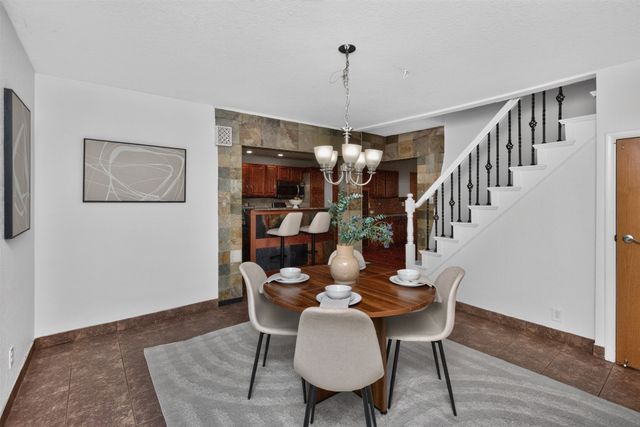 6201 Winona Avenue, Des Moines, IA 50312