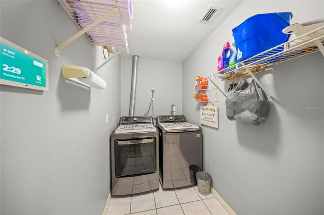 7727 36TH LANE E, Sarasota, FL 34243