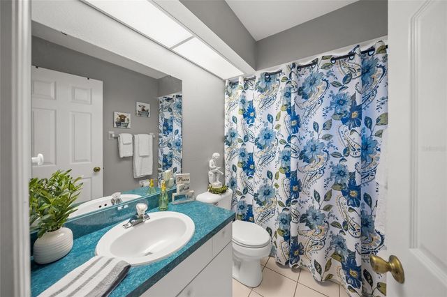 7727 36TH LANE E, Sarasota, FL 34243