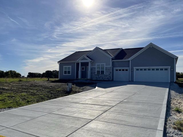 N68W26123 Brighton DRIVE, Lisbon, WI 53089
