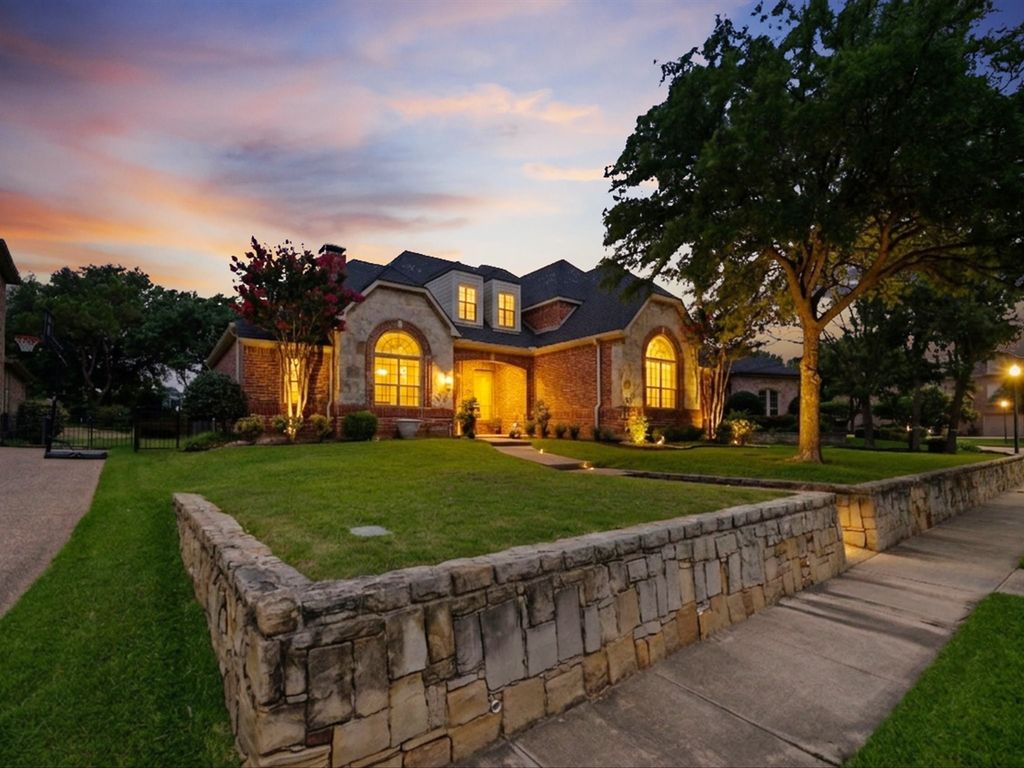 5213 Balmoral Lane, Flower Mound, TX 75028