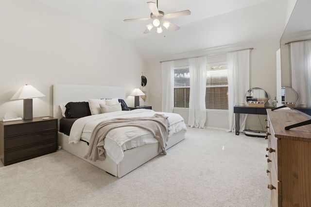 319 Sugarberry Lane, Fate, TX 75087