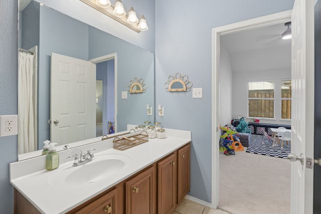 319 Sugarberry Lane, Fate, TX 75087