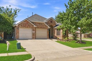 319 Sugarberry Lane, Fate, TX 75087