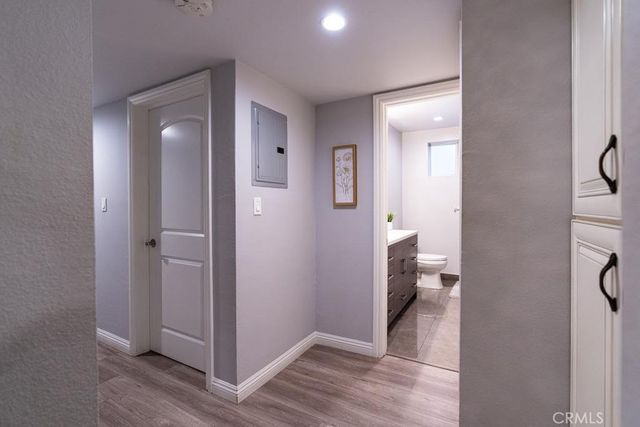 4358 Mammoth Avenue 2, Sherman Oaks, CA 91423