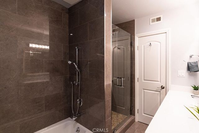 4358 Mammoth Avenue 2, Sherman Oaks, CA 91423
