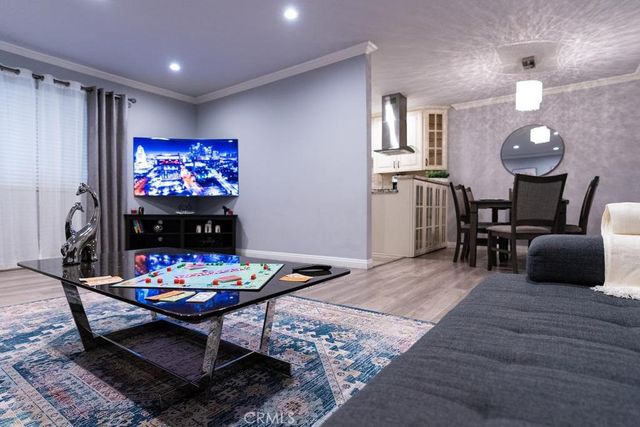 4358 Mammoth Avenue 2, Sherman Oaks, CA 91423
