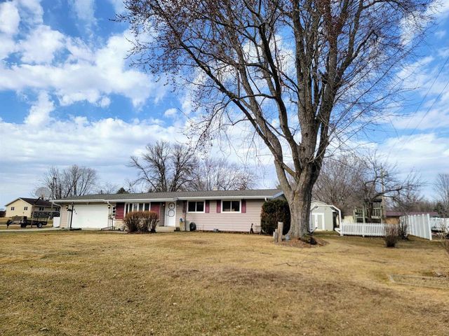 224 DOROTHY DRIVE, Manawa, WI 54949