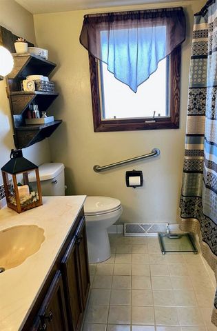 224 DOROTHY DRIVE, Manawa, WI 54949