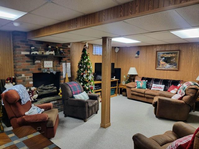 224 DOROTHY DRIVE, Manawa, WI 54949