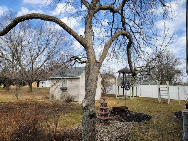 224 DOROTHY DRIVE, Manawa, WI 54949