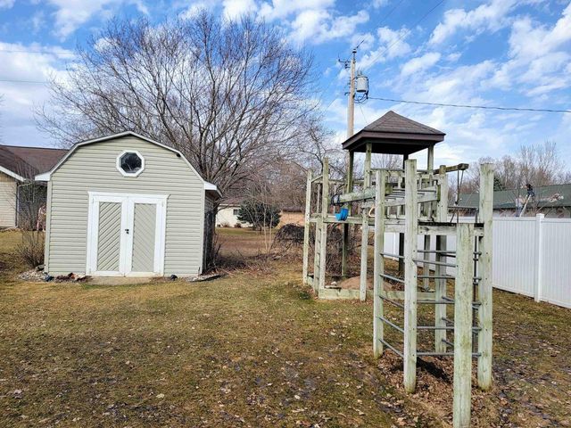 224 DOROTHY DRIVE, Manawa, WI 54949