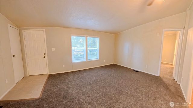 51 E Skyline Drive, Shelton, WA 98584