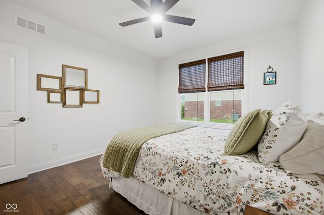 14603 Edgebrook Drive, Fishers, IN 46040