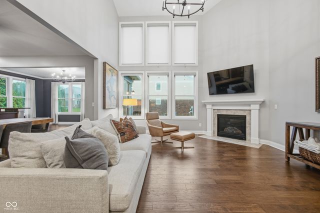 14603 Edgebrook Drive, Fishers, IN 46040