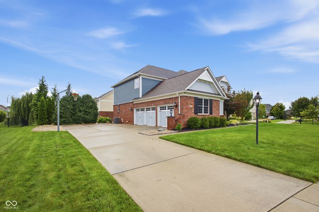 14603 Edgebrook Drive, Fishers, IN 46040
