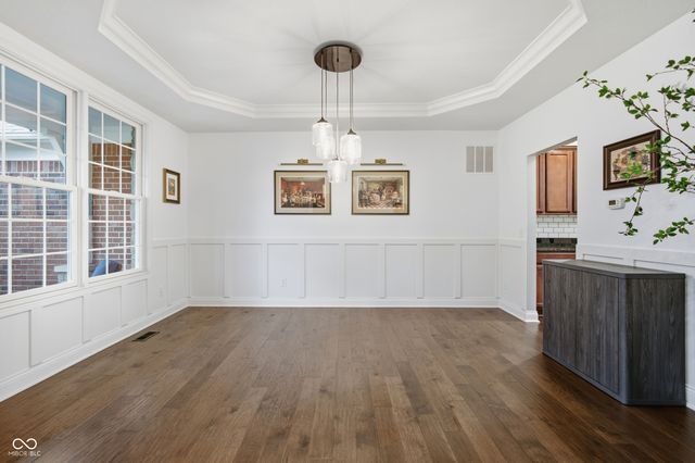 14603 Edgebrook Drive, Fishers, IN 46040
