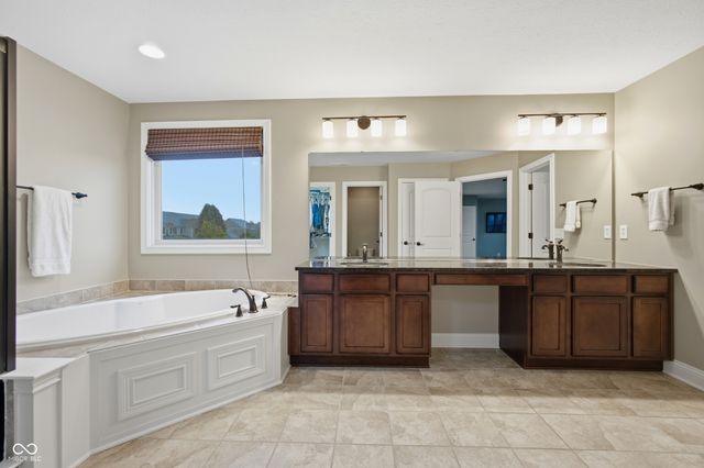 14603 Edgebrook Drive, Fishers, IN 46040
