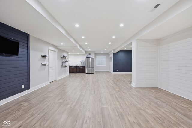 14603 Edgebrook Drive, Fishers, IN 46040