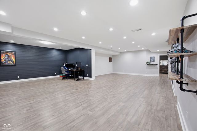 14603 Edgebrook Drive, Fishers, IN 46040