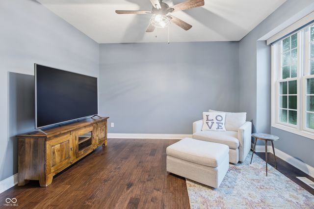 14603 Edgebrook Drive, Fishers, IN 46040