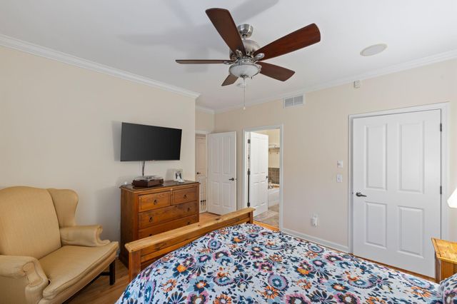 1008 Portland Avenue, Minneapolis, MN 55404