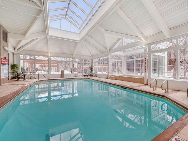 1008 Portland Avenue, Minneapolis, MN 55404