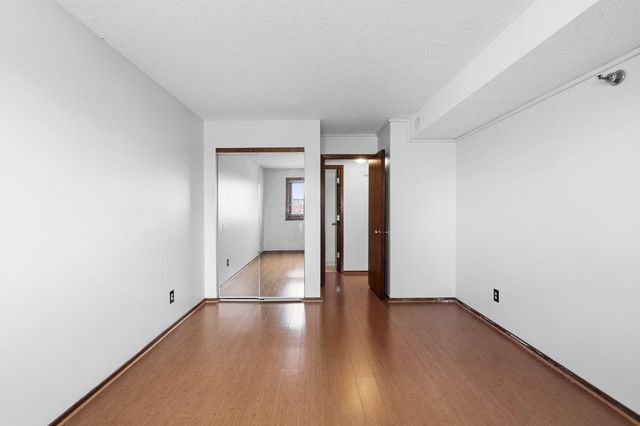 66 9th Street E 1614, Saint Paul, MN 55101