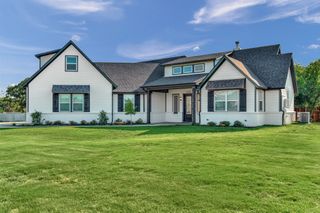 168 Lakeview Circle, Pilot Point, TX 76258