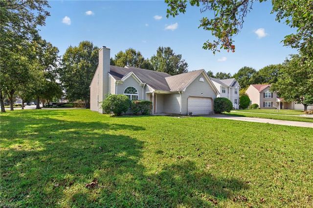 6201 Fieldcrest CT, Suffolk, VA 23435