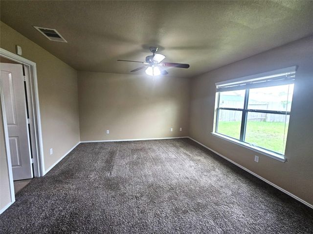 2911 Lincolns Meadow Drive, Spring, TX 77373